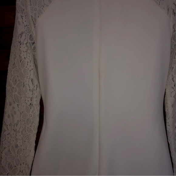 Lace sleeve white dress - Picture 6 of 10